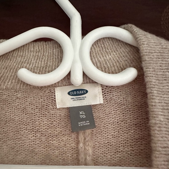 Sweater - Picture 3 of 3